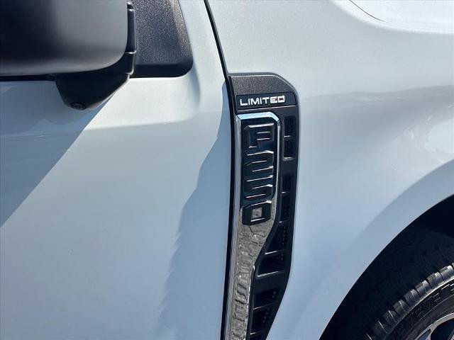 Certified 2023 Ford F250 Limited w/ FX4 Off-Road Package AWD/4WD image 12