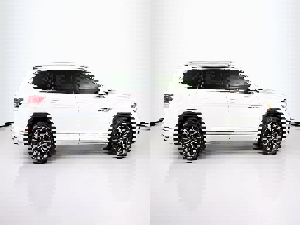 Used 2022 Volkswagen Atlas SEL Premium image 26