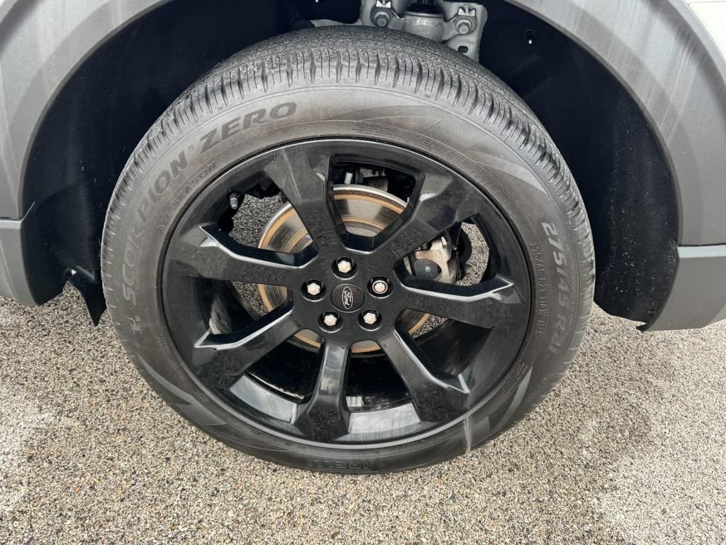 Certified 2024 Ford Explorer ST-Line w/ Class IV Trailer Tow Package AWD/4WD image 7