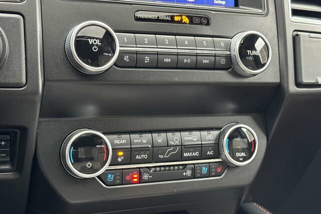 Certified 2021 Ford Expedition Max King Ranch image 19