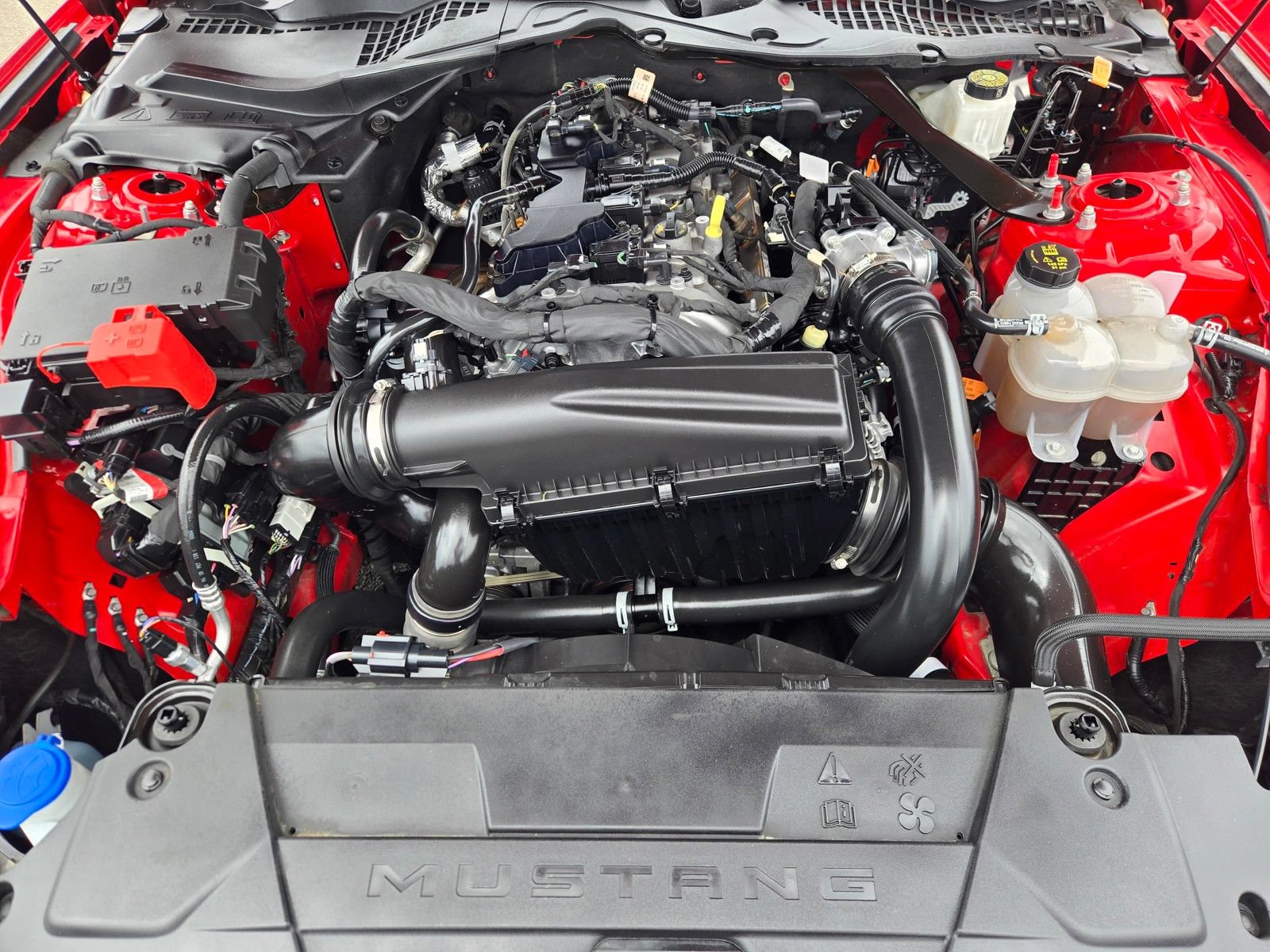 Certified 2024 Ford Mustang Premium RWD image 27