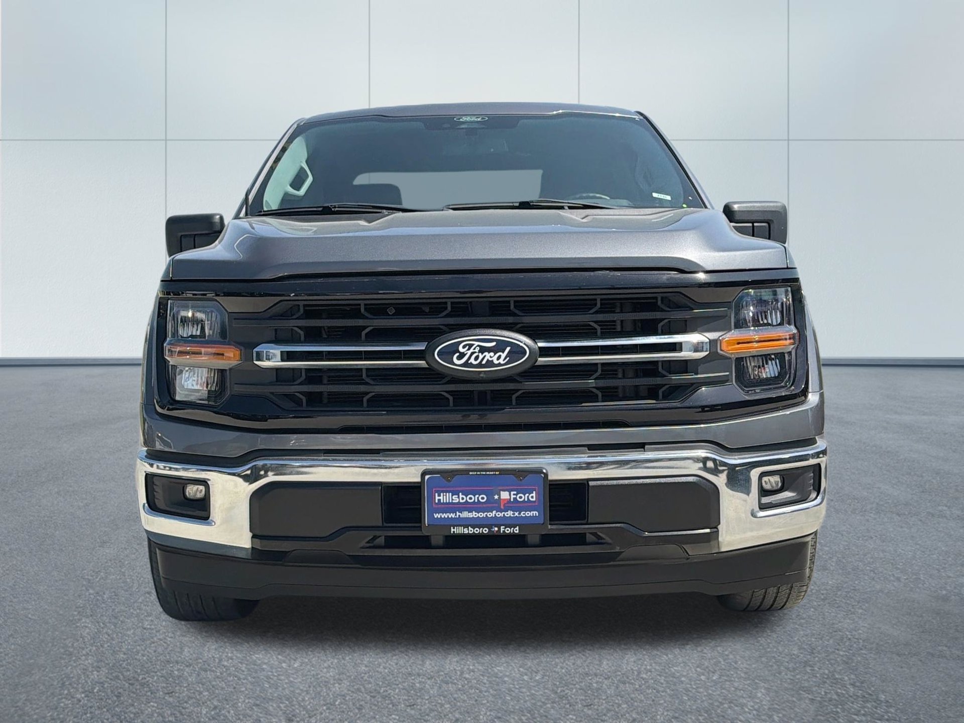 Certified 2024 Ford F150 XLT w/ Mobile Office Package RWD image 2