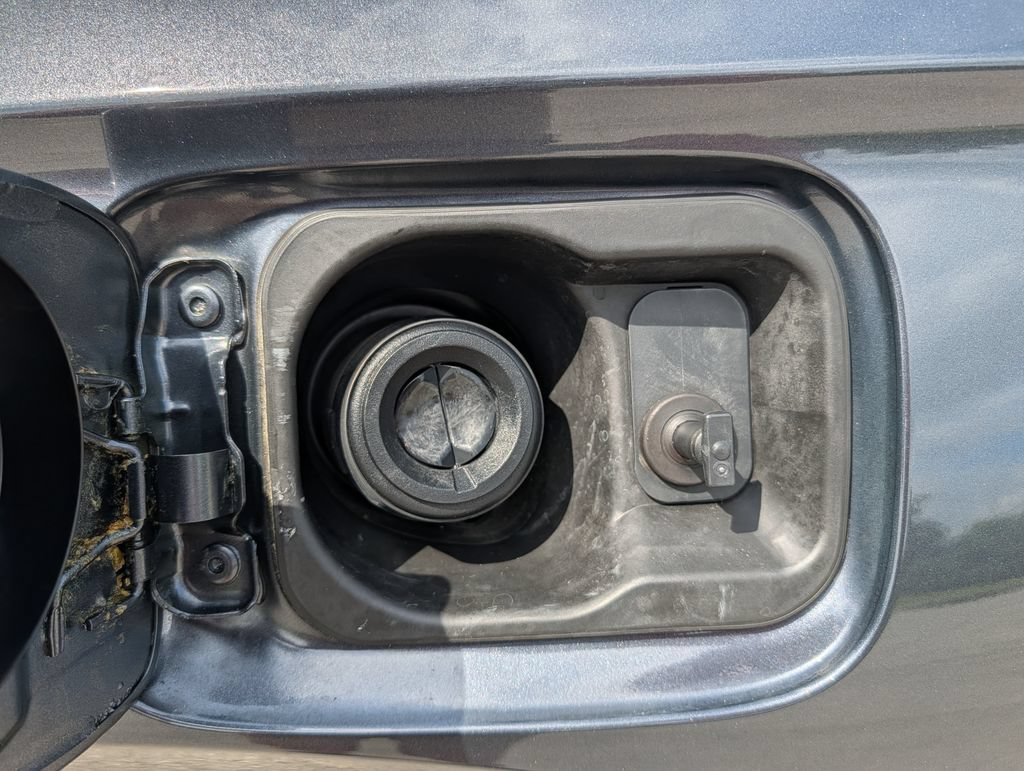 Used 2025 Honda CR-V EX-L image 35