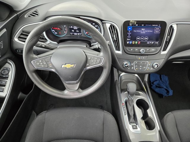 Used 2023 Chevrolet Malibu LT FWD image 11