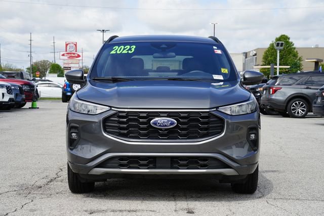 Certified 2023 Ford Escape ST-Line Select w/ Tech Pack #2 AWD/4WD video 2