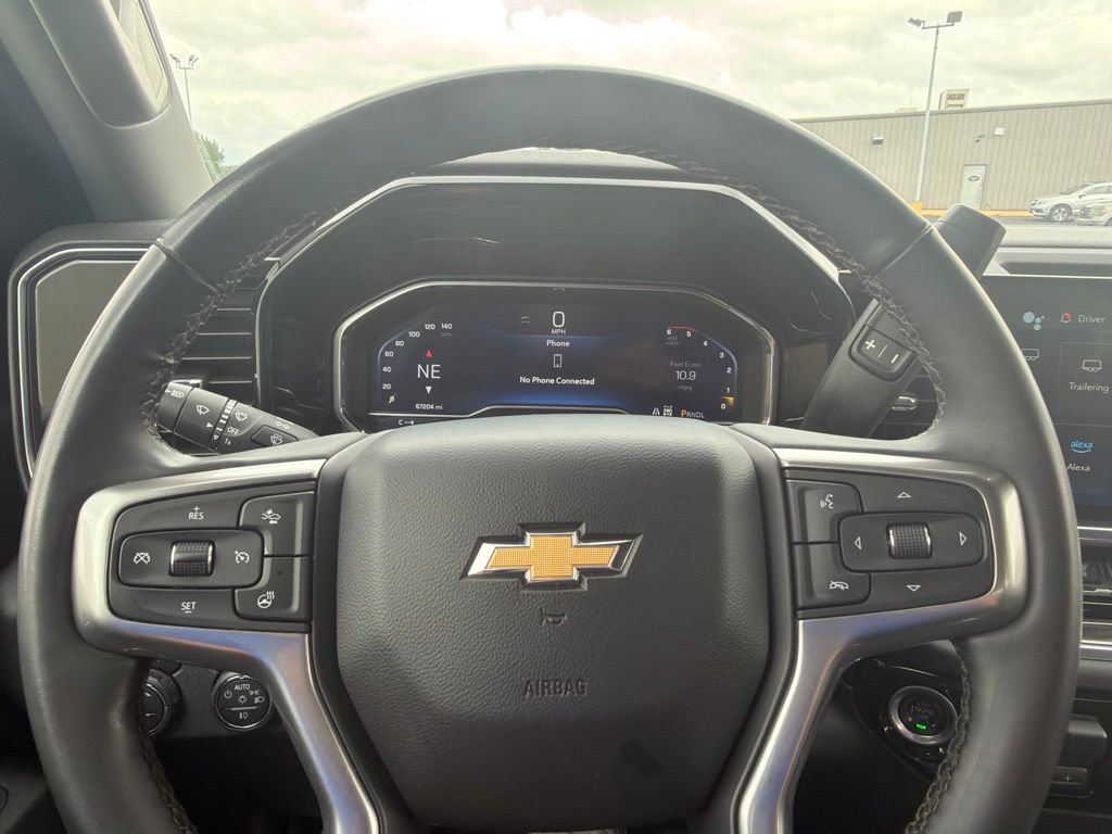 Used 2024 Chevrolet Silverado 2500 LTZ w/ LTZ Plus Package AWD/4WD image 16