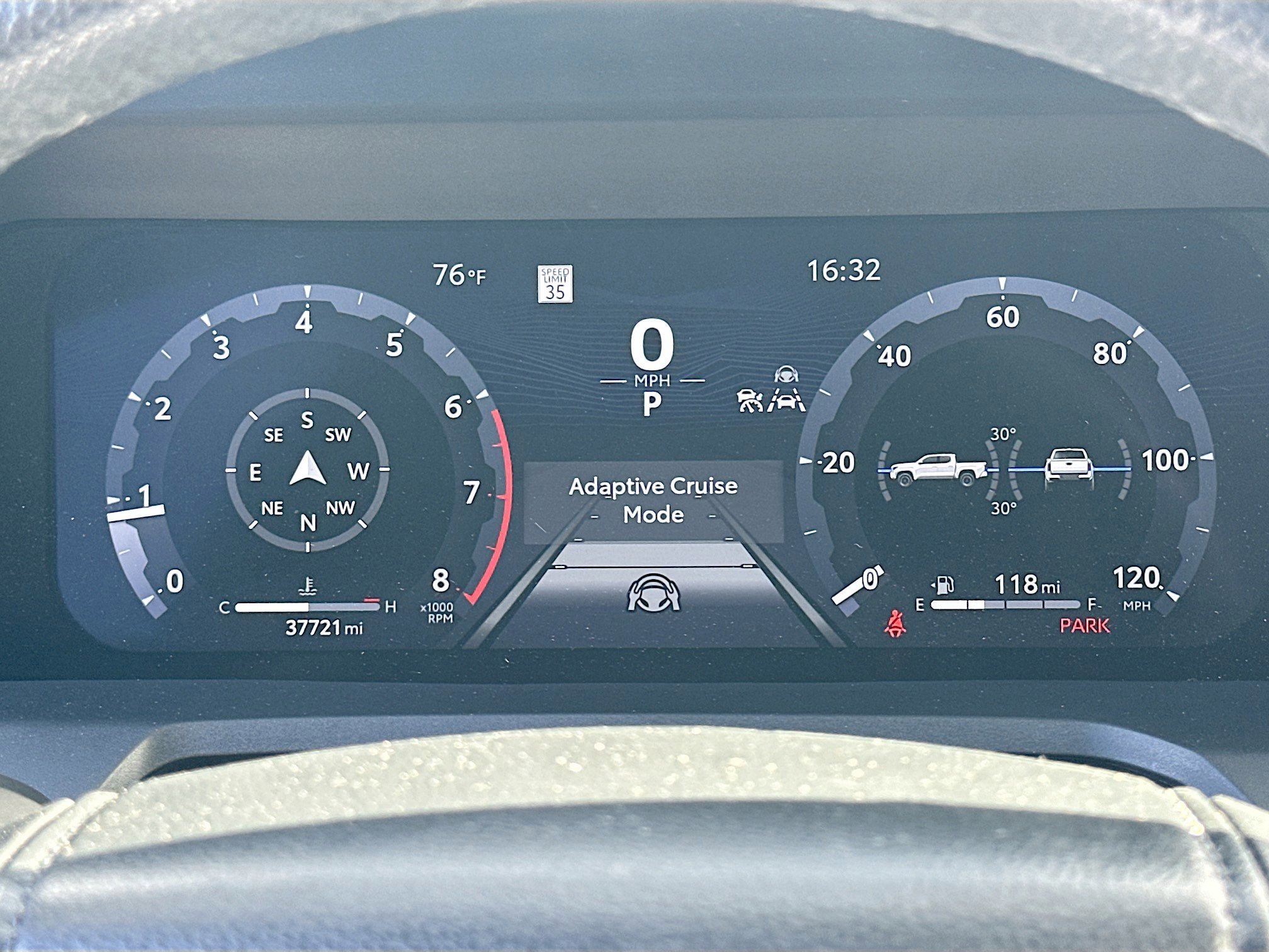 Used 2024 Toyota Tacoma TRD Sport image 12