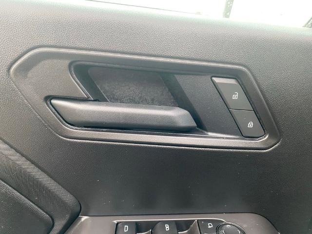 Used 2025 Chevrolet Colorado Trail Boss image 14