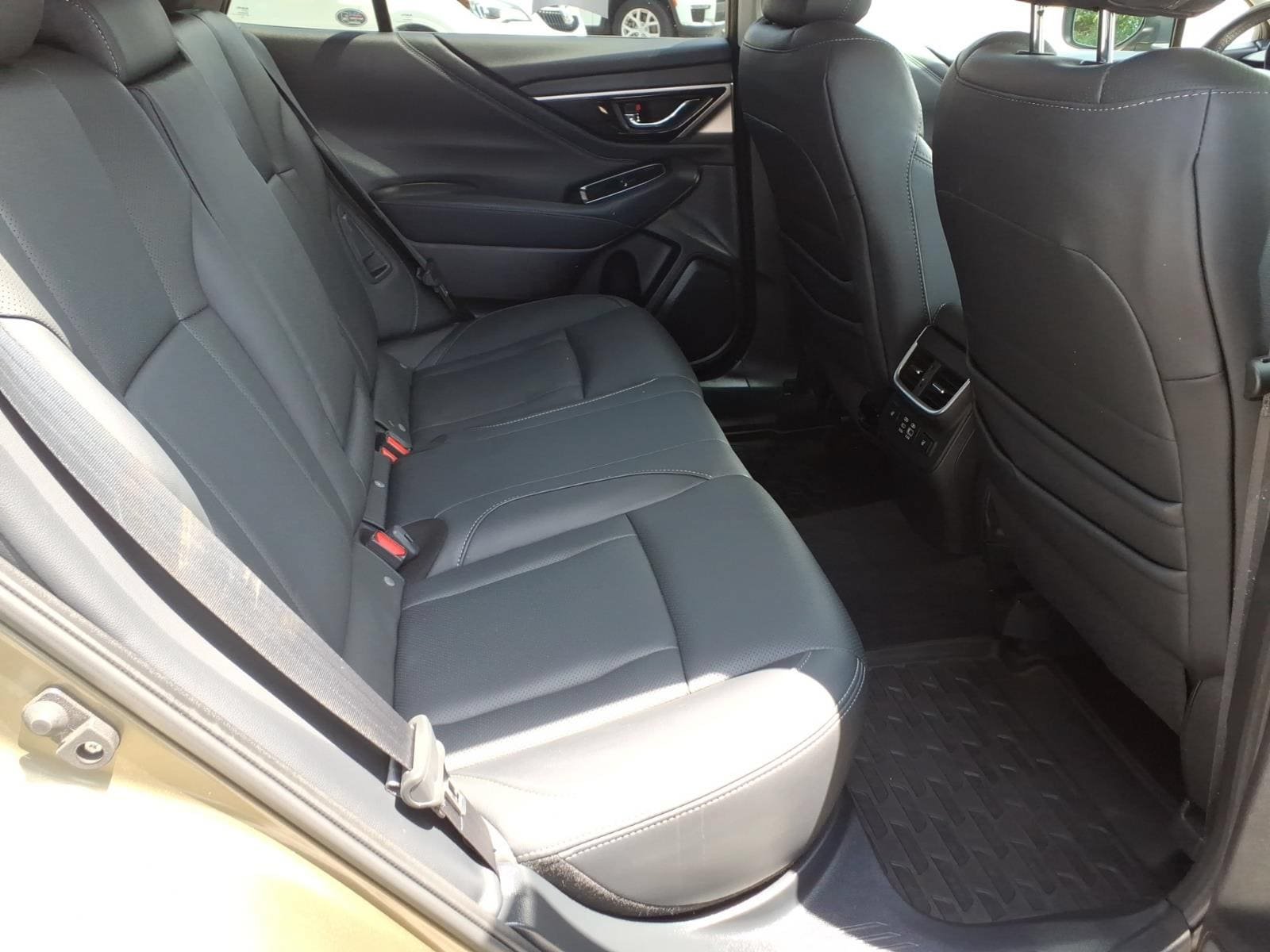 Used 2024 Subaru Outback Touring XT AWD/4WD image 29