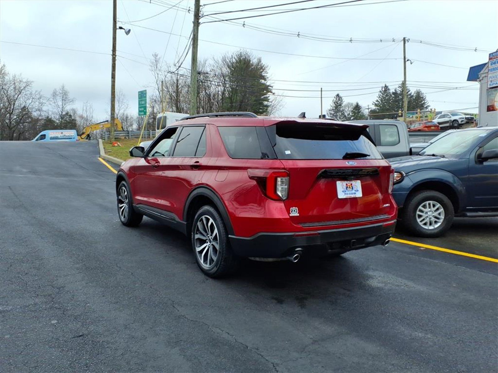 Certified 2022 Ford Explorer ST-Line w/ Class IV Trailer Tow Package AWD/4WD image 5