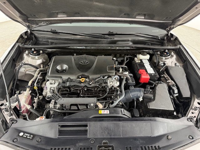 Used 2023 Toyota Camry SE image 5