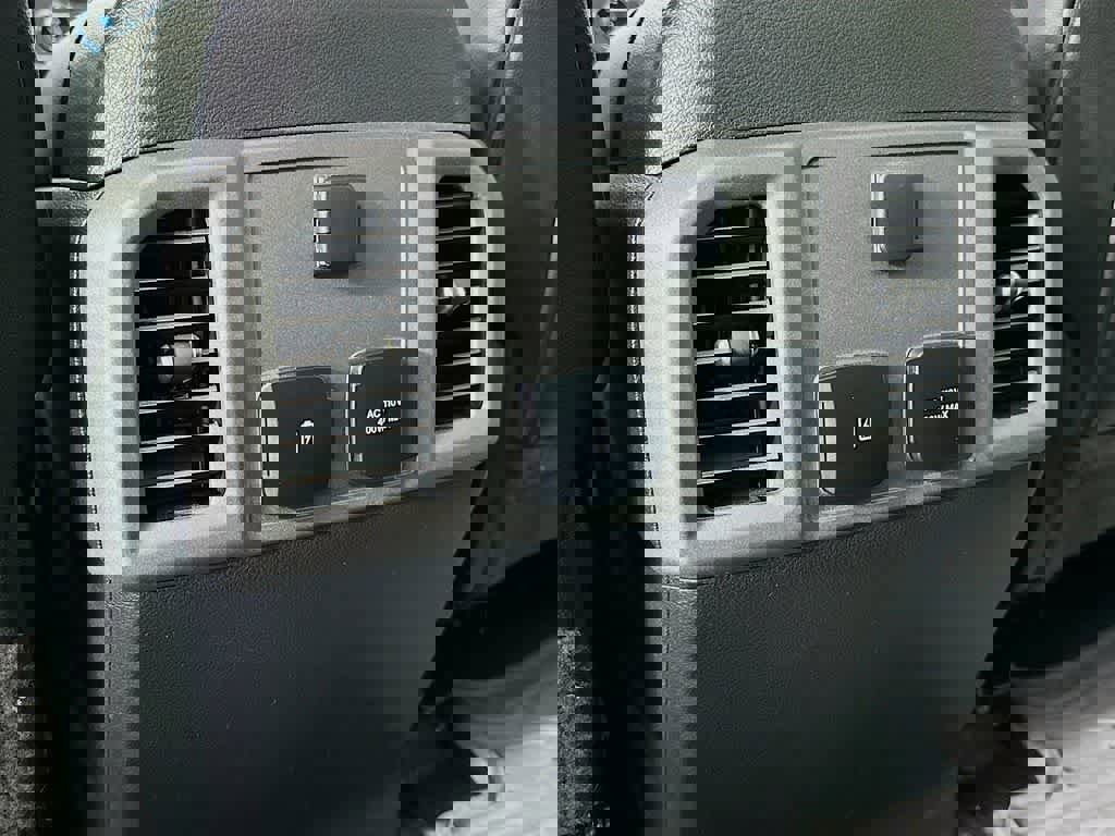 Certified 2019 Ford F150 Raptor w/ Equipment Group 802A Luxury image 15