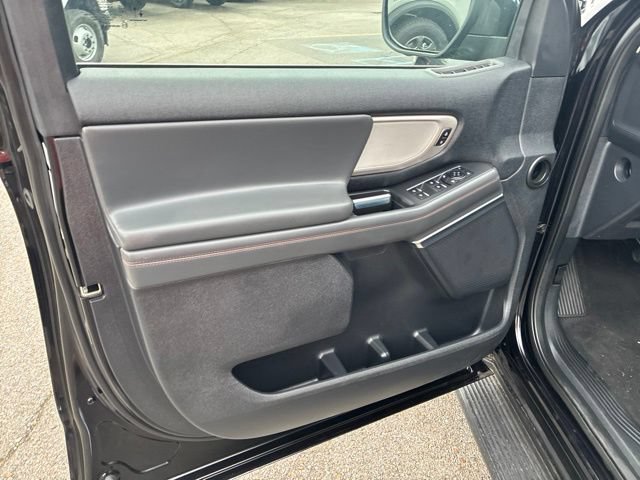 Certified 2025 Ford Expedition Active AWD/4WD image 64