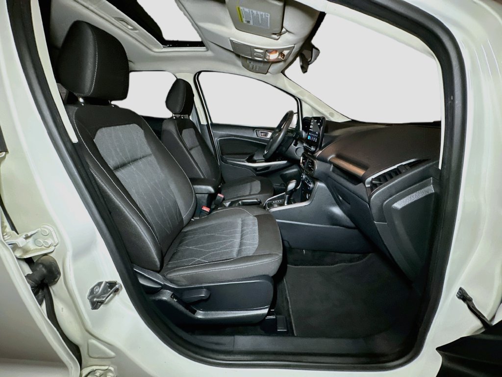Certified 2019 Ford EcoSport SE w/ SE Convenience Package FWD image 39