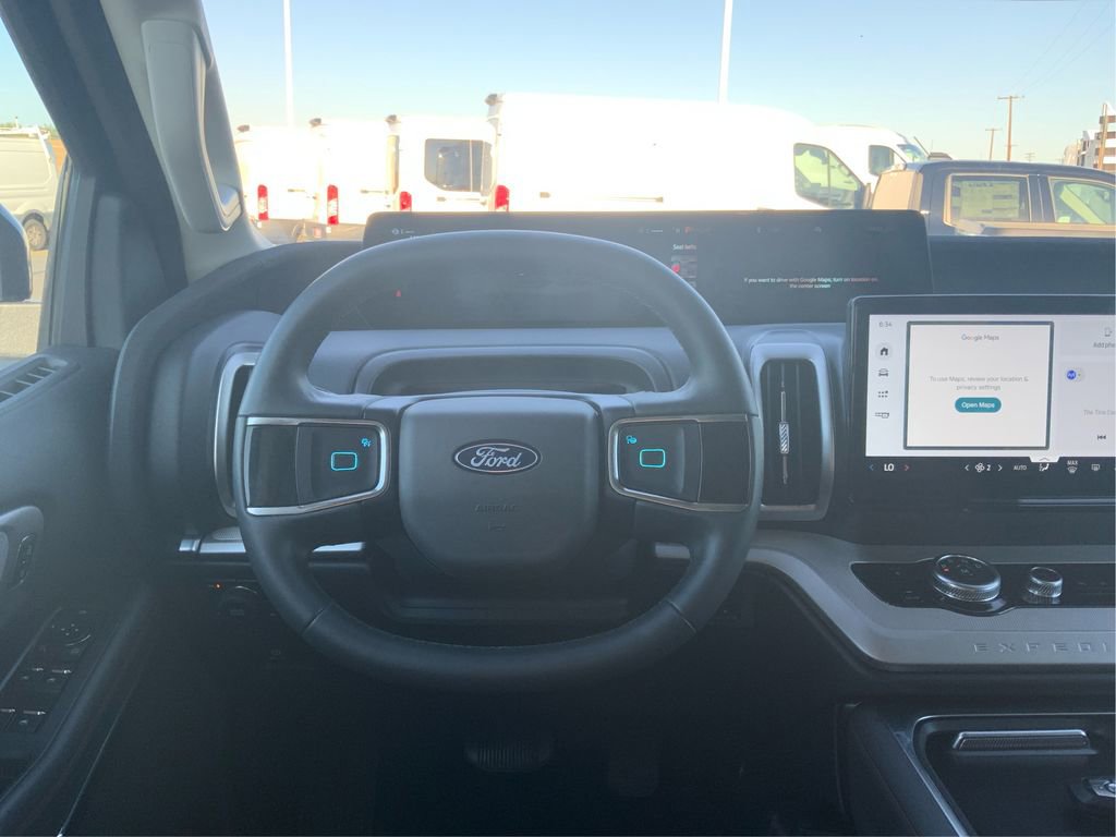 Certified 2025 Ford Expedition Active AWD/4WD image 18