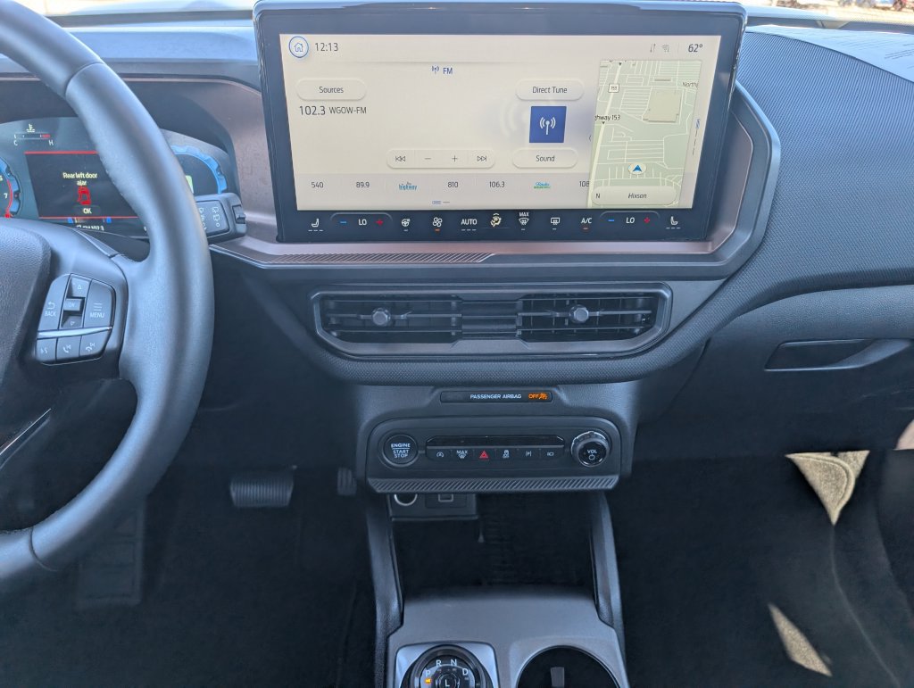 Certified 2025 Ford Bronco Sport Outer Banks w/ Outer Banks Tech Package+ AWD/4WD image 19