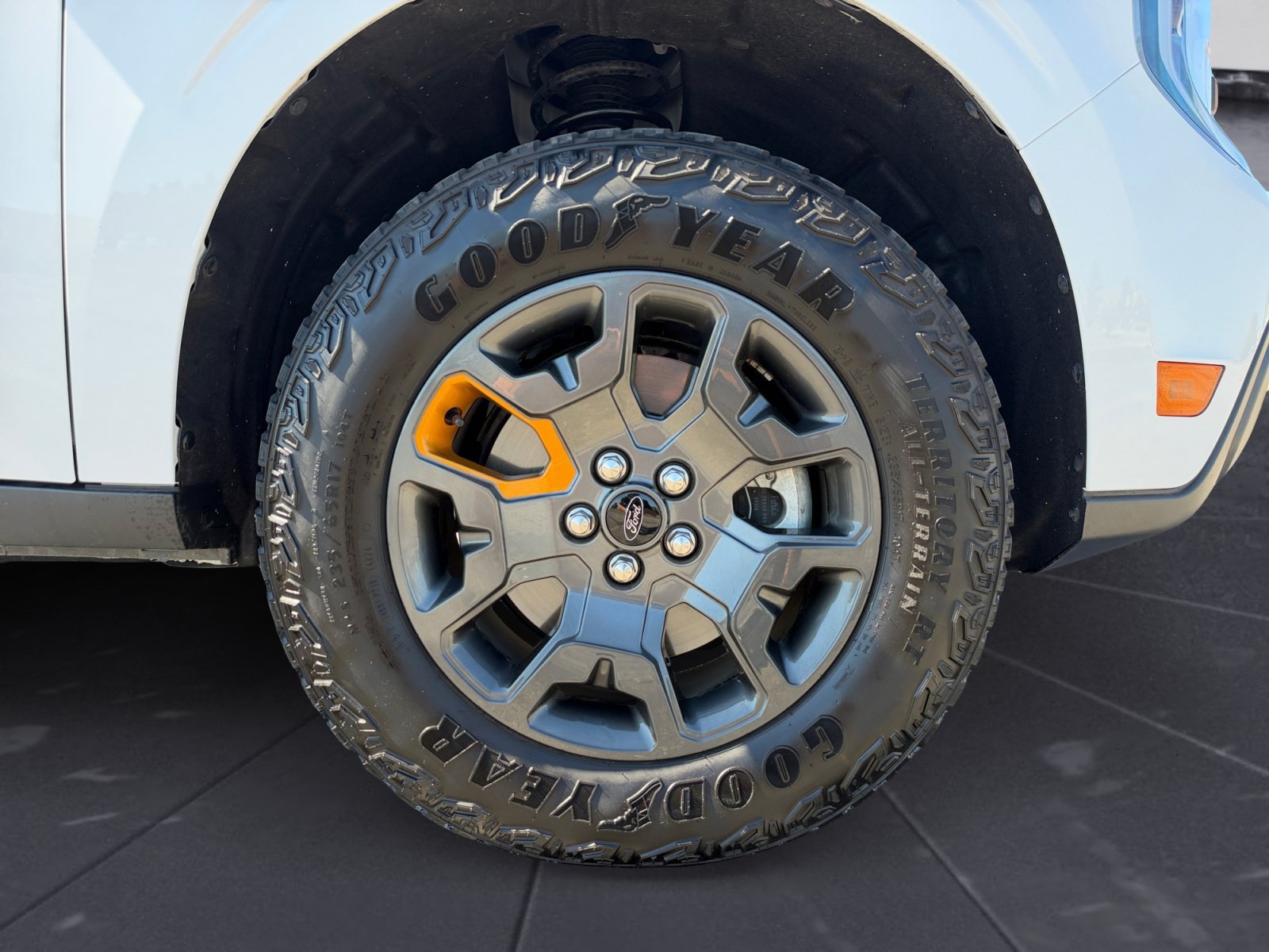 Certified 2025 Ford Maverick Tremor AWD/4WD image 14