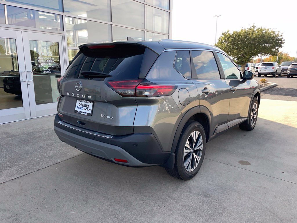 Used 2023 Nissan Rogue SV w/ SV Premium B Package AWD/4WD image 5