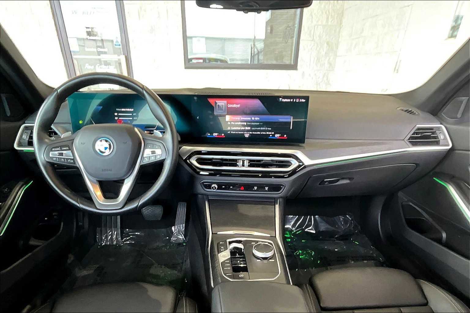 Used 2024 BMW 330e w/ Convenience Package image 15