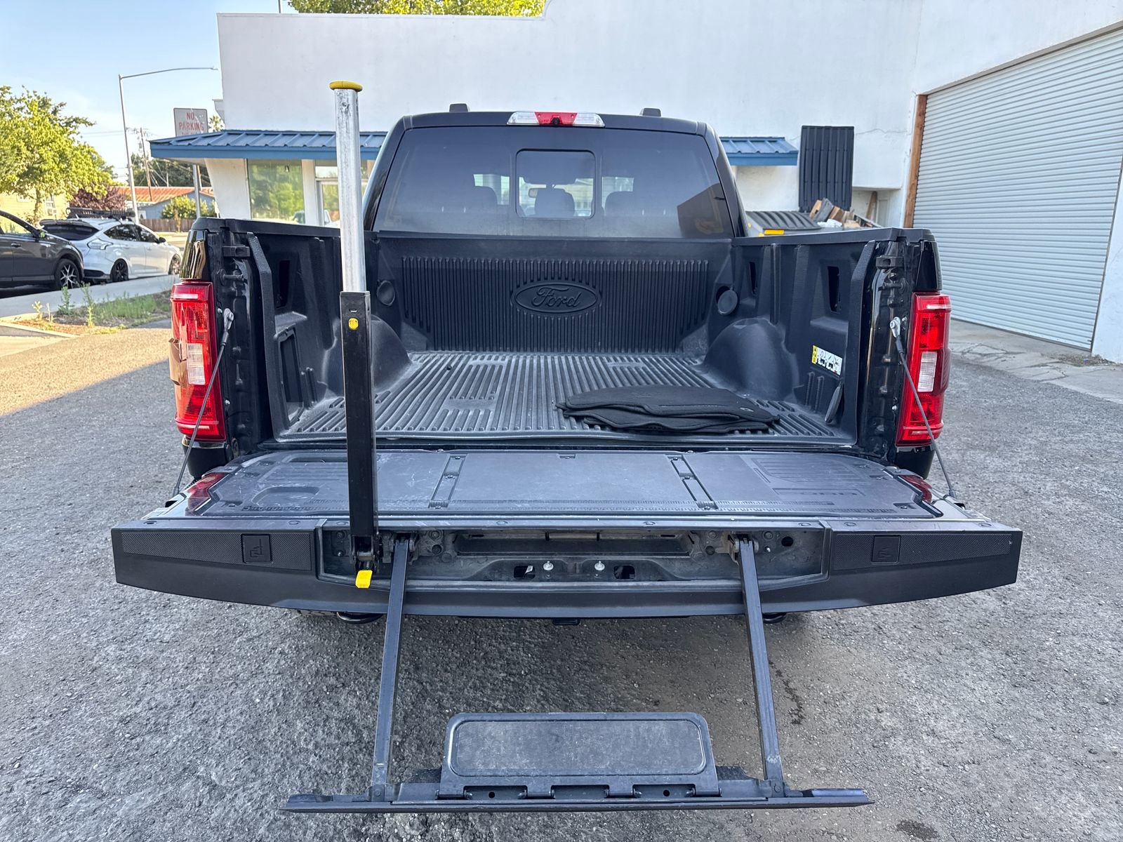 Certified 2022 Ford F150 Tremor w/ Equipment Group 401A Mid AWD/4WD image 23