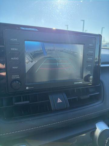Used 2021 Toyota RAV4 XLE image 10