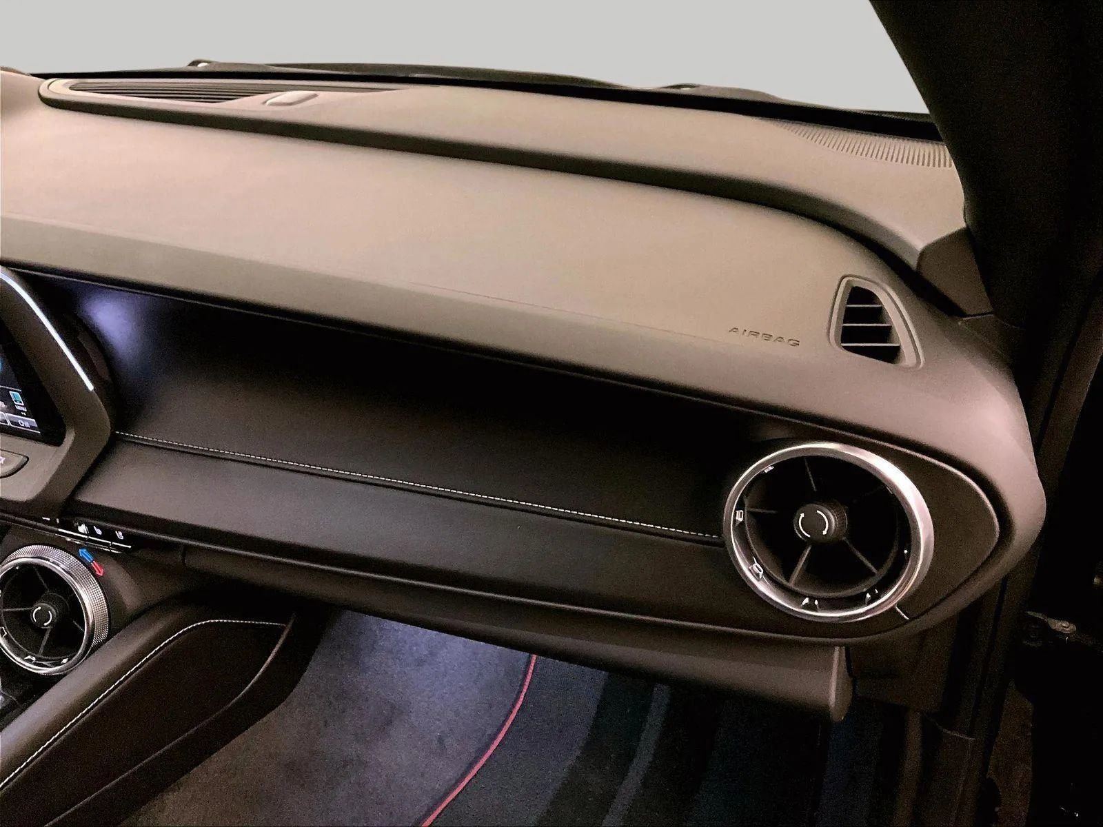 Used 2018 Chevrolet Camaro SS w/ Redline Edition RWD image 15