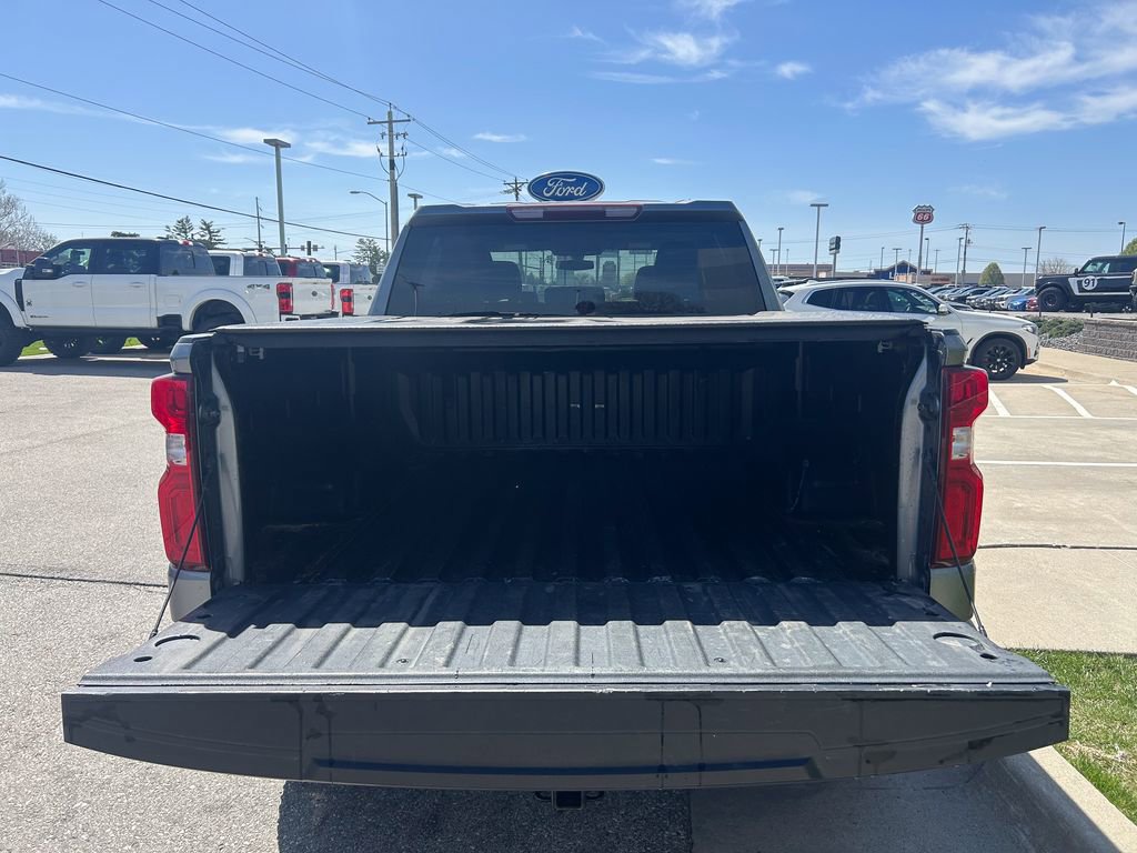 Used 2021 Chevrolet Silverado 1500 Custom Trail Boss image 16