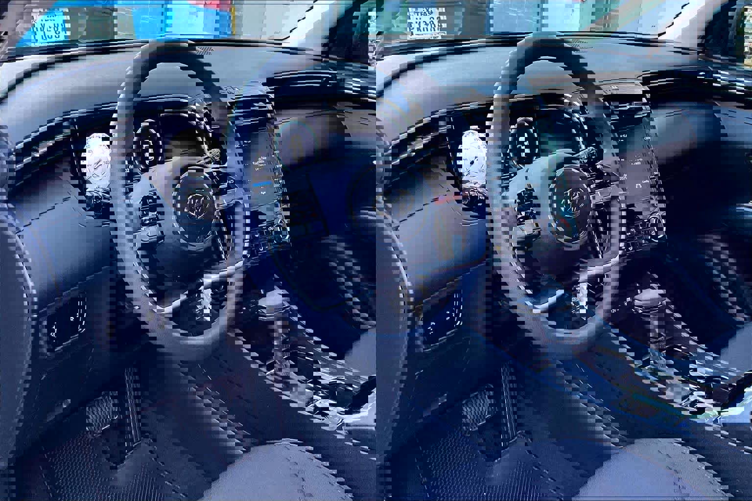 Used 2024 Hyundai Tucson SE image 18