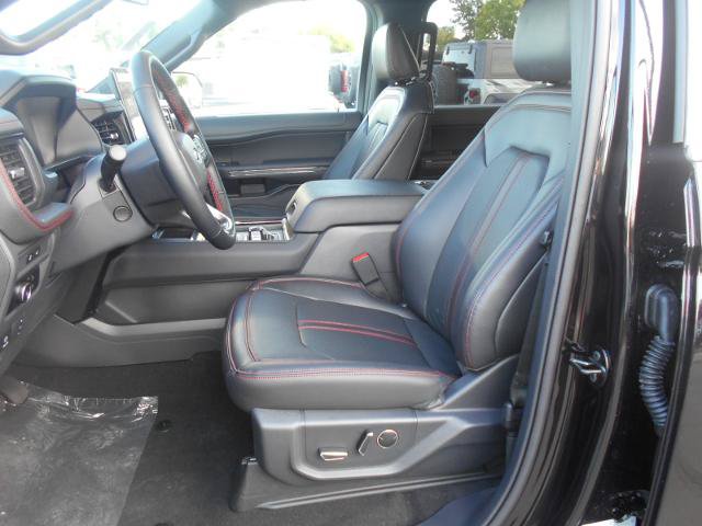 Certified 2024 Ford Expedition Limited RWD image 4