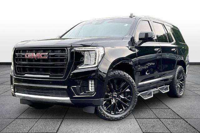 Used 2023 GMC Yukon SLT w/ SLT Premium Package