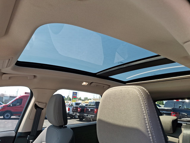 Certified 2020 Ford Escape SE AWD/4WD image 15