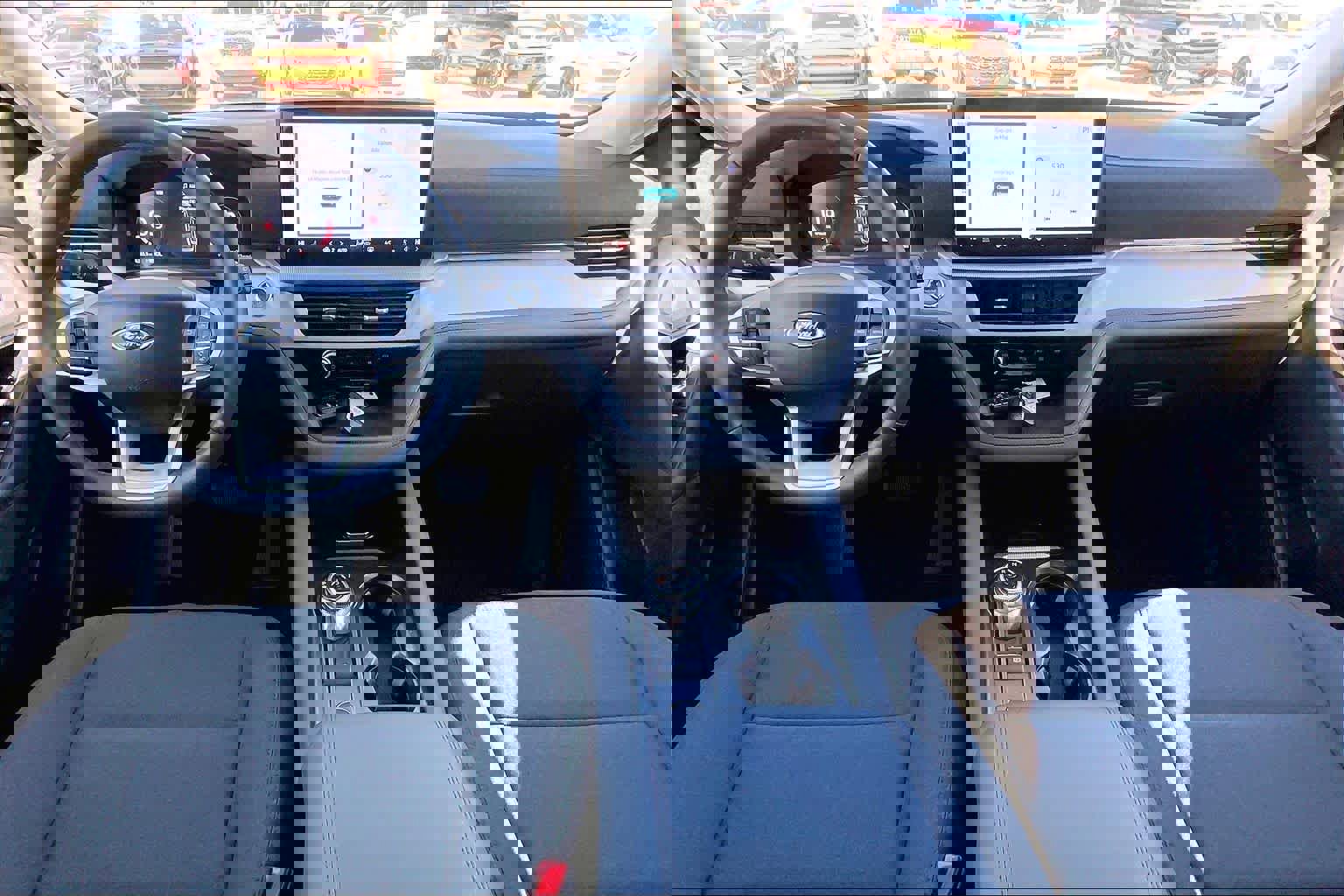 Certified 2025 Ford Explorer Active image 16