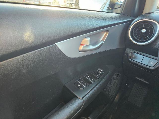 Used 2024 Kia Forte LXS image 28