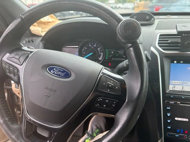 Certified 2017 Ford Explorer Limited FWD image 19