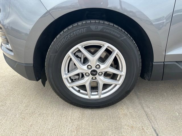 Certified 2023 Ford Edge SEL image 12