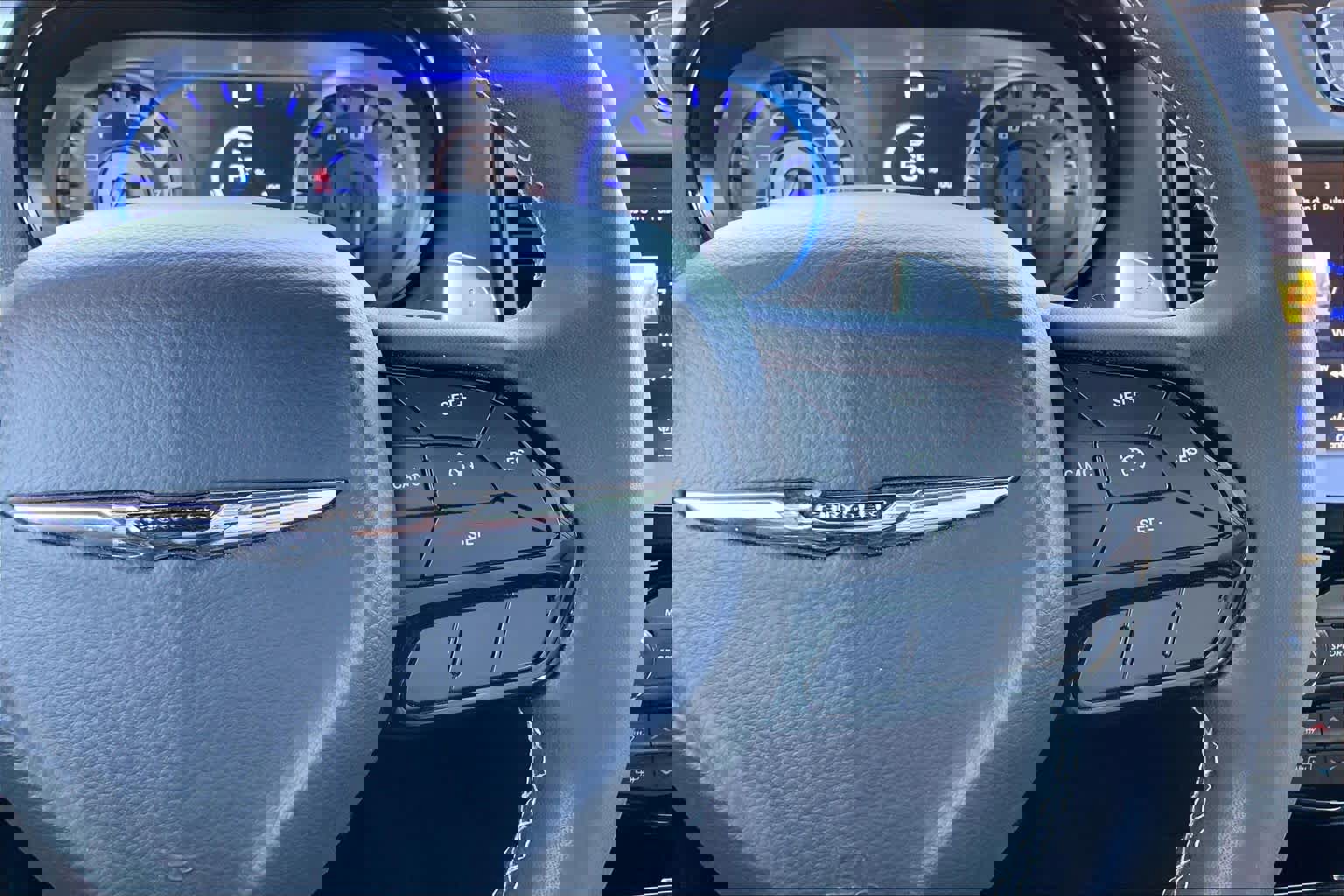 Used 2023 Chrysler 300 S image 24