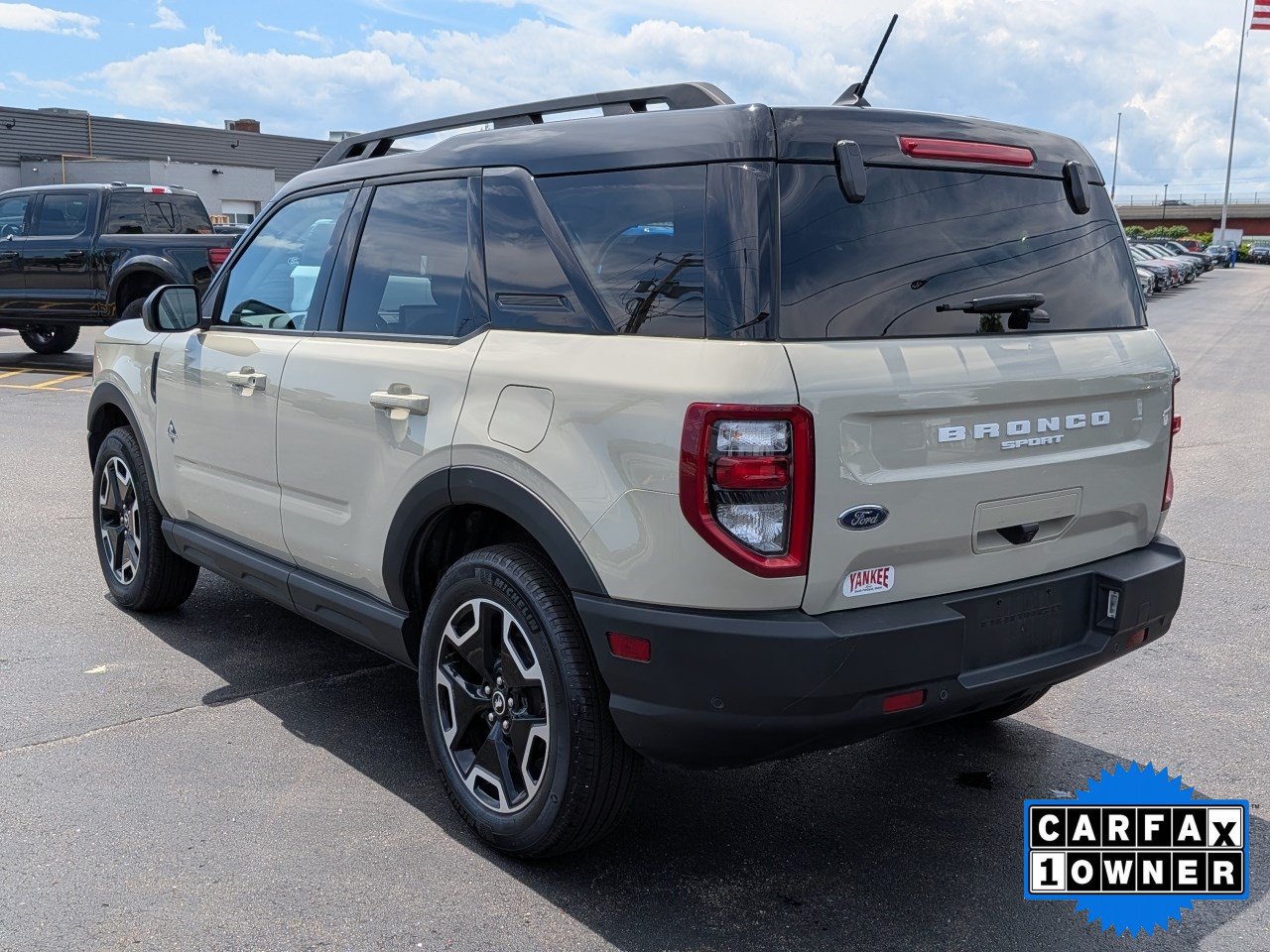 Certified 2024 Ford Bronco Sport Outer Banks AWD/4WD image 6