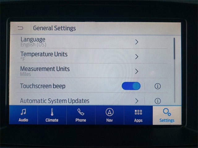 Certified 2019 Ford Explorer XLT w/ Equipment Group 202A image 21