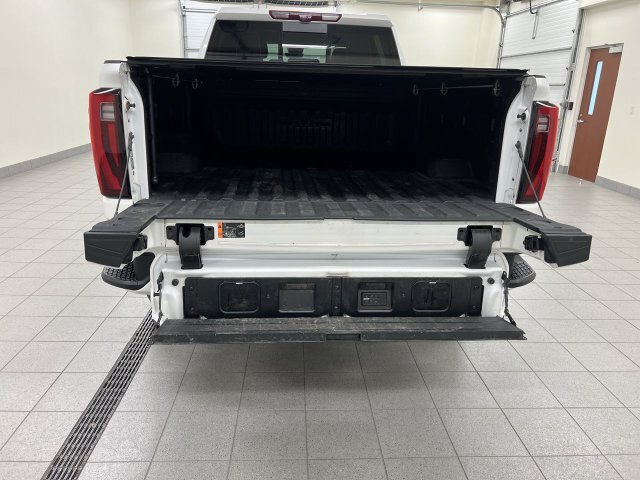 Used 2025 GMC Sierra 2500 Denali Ultimate AWD/4WD image 22