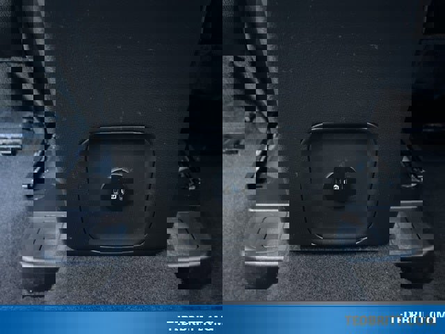 Certified 2024 Ford Escape Platinum w/ Premium Technology Package image 17