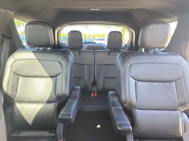 Certified 2020 Ford Explorer XLT w/ Equipment Group 202A AWD/4WD image 19