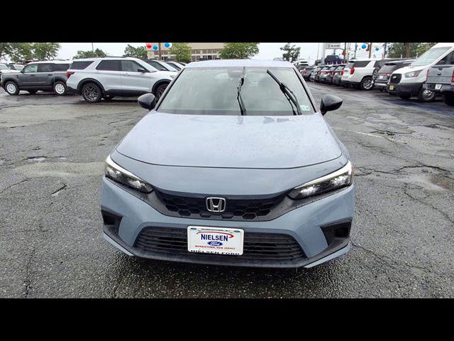 Used 2023 Honda Civic Sport image 3
