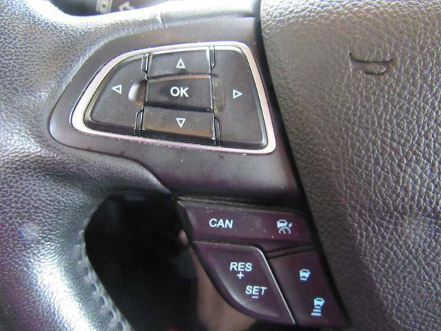 Certified 2019 Ford Escape Titanium AWD/4WD image 14