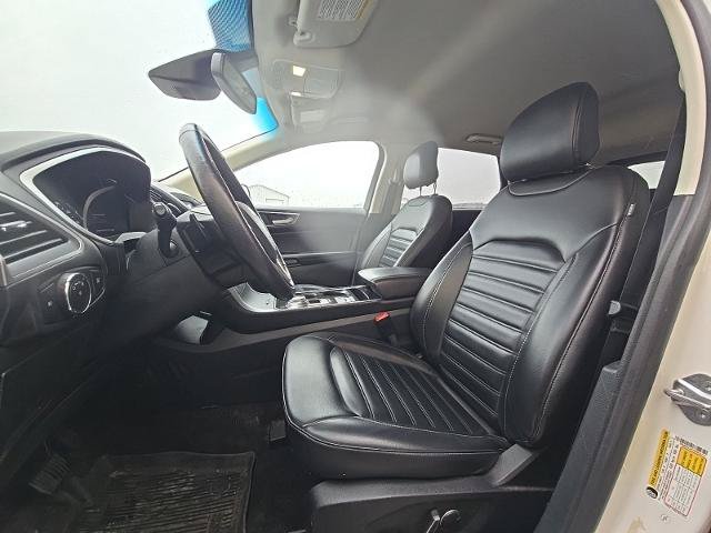 Certified 2019 Ford Edge SEL w/ Equipment Group 201A AWD/4WD image 8