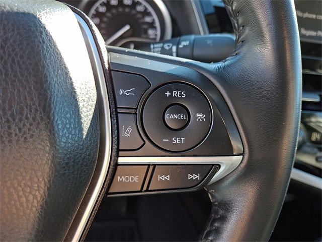 Used 2021 Toyota Camry XLE image 22