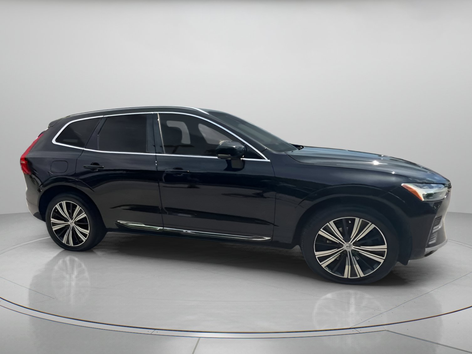 Used 2022 Volvo XC60 B5 Inscription w/ Protection Package Premier FWD image 35