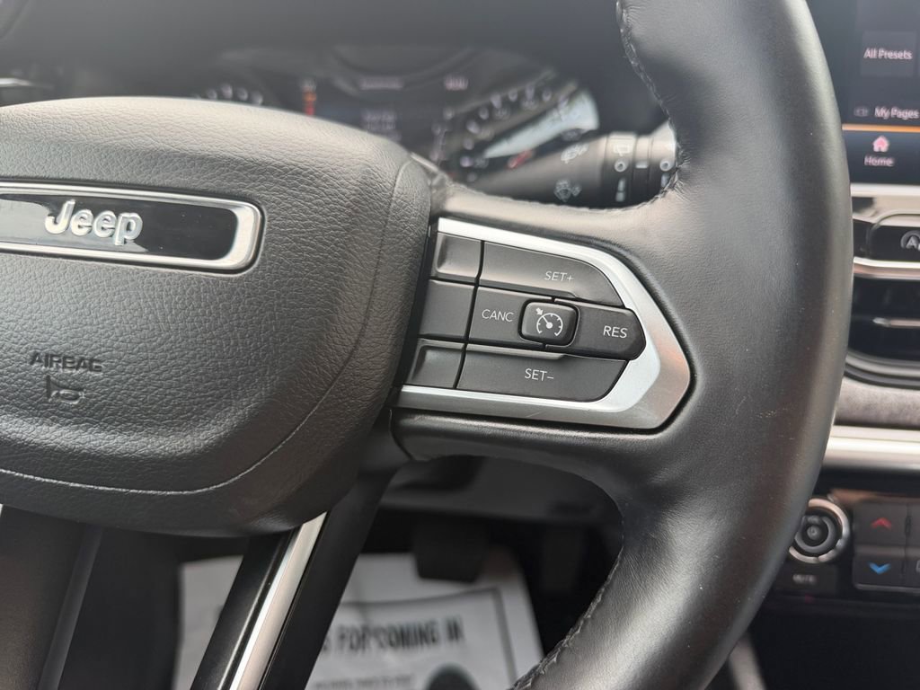 Used 2022 Jeep Compass Latitude AWD/4WD image 13