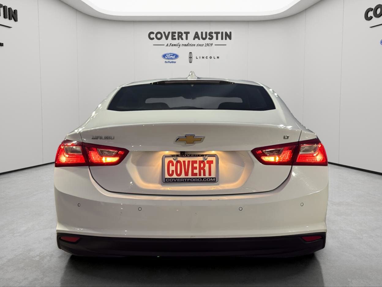 Used 2024 Chevrolet Malibu LT image 4
