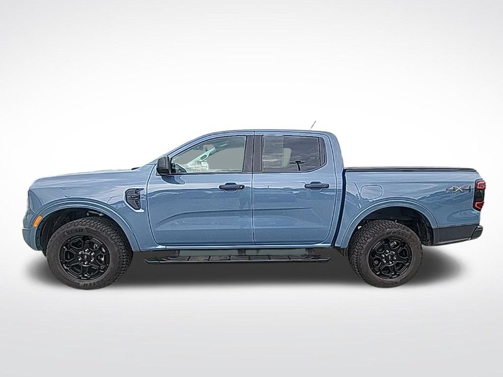 Certified 2025 Ford Ranger XLT w/ Black Appearance Package AWD/4WD image 4