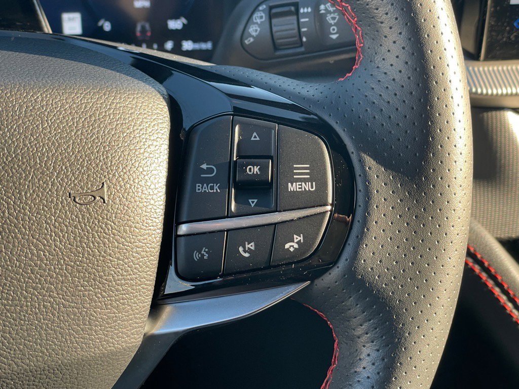 Certified 2025 Ford Explorer ST-Line w/ ST-Line Street Pack image 19